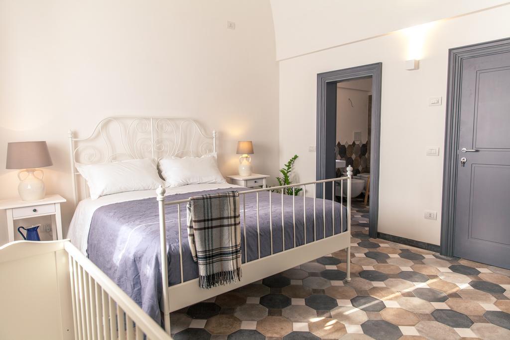 Marinella Suite Home Локоротондо Экстерьер фото